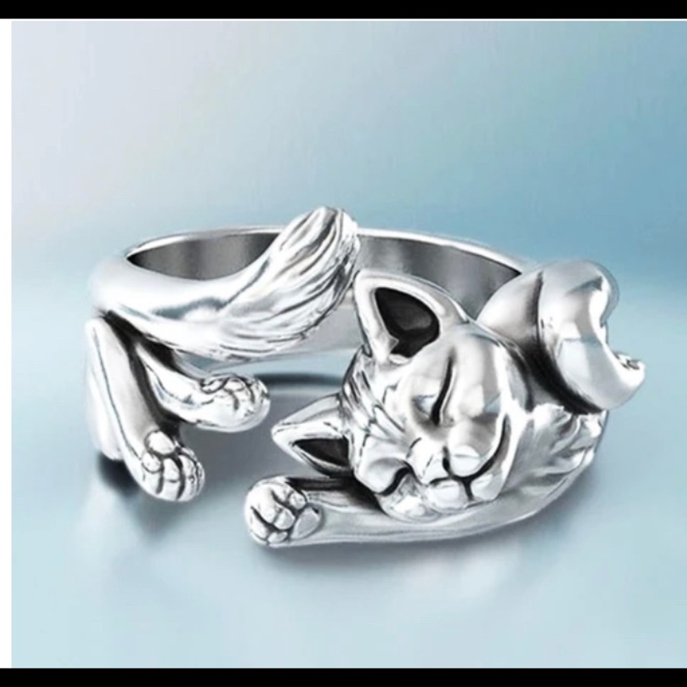 Silver Sleeping Kitty Cat Ring